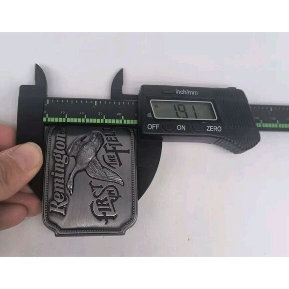 VINTAGE 1980 REMINGTON FIRST IN THE FIELD CANADIAN GOOSE BELT BUCKLE by Sid Bell - Picture 8 of 8